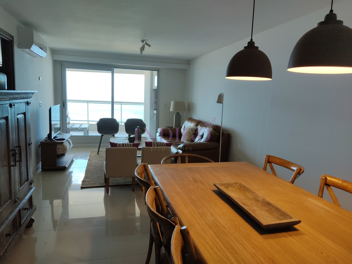 Apartamento Ref.351 - Muy buen Departamento alquiler frente al mar en la  Brava, 3 dormitorios