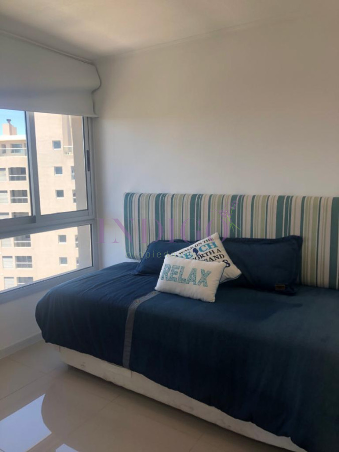 Apartamento Ref.505 - En alquiler, Playa Brava, 2 dormitrios