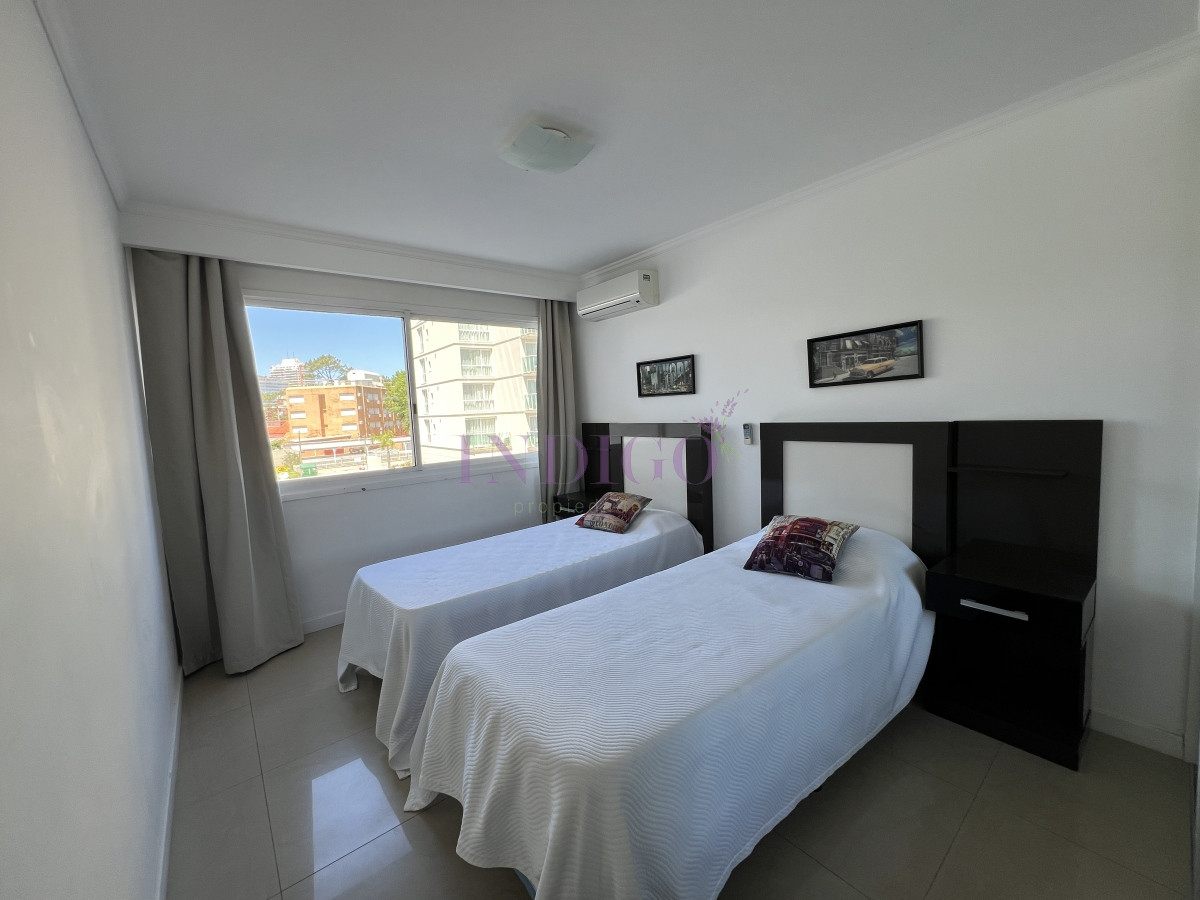 Apartamento Ref.1208 - Apartamento alquiler Playa Mansa