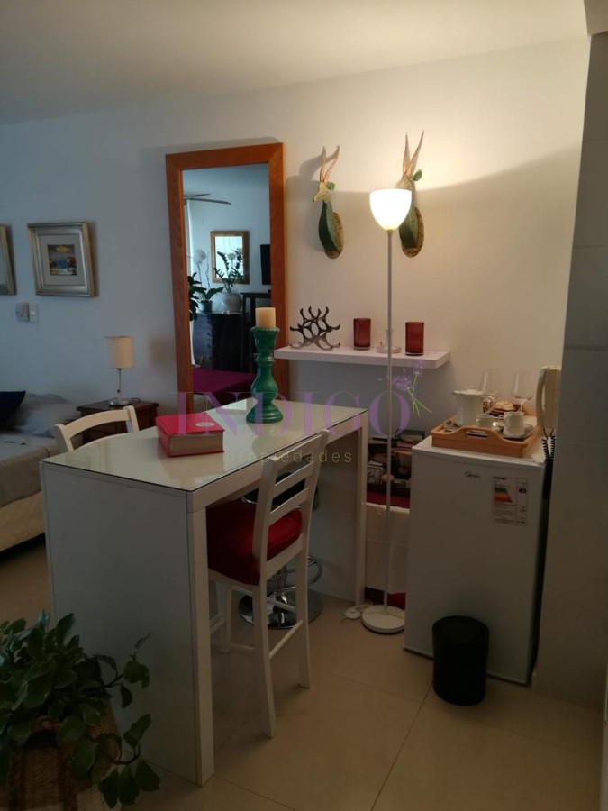 Apartamento Ref.455 - En venta en la Península, Punta del Este