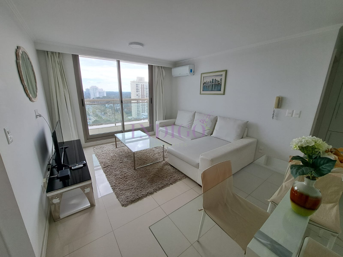 Apartamento Ref.1066 - Alquiler de apartamento 1 Dormitorios en Punta del Este