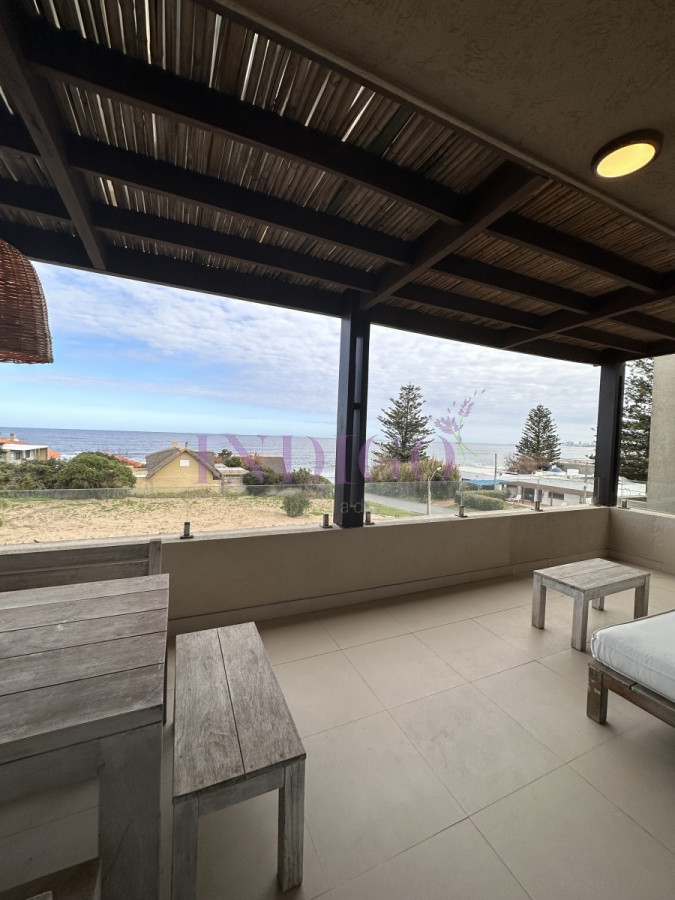 Apartamento Ref.1127 - Departamento en alquiler 3 dorm Montoya 