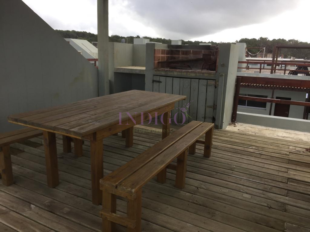 Apartamento Ref.973 - Alquiler de apartamento 2 dormitorios en Manantiales, Uruguay