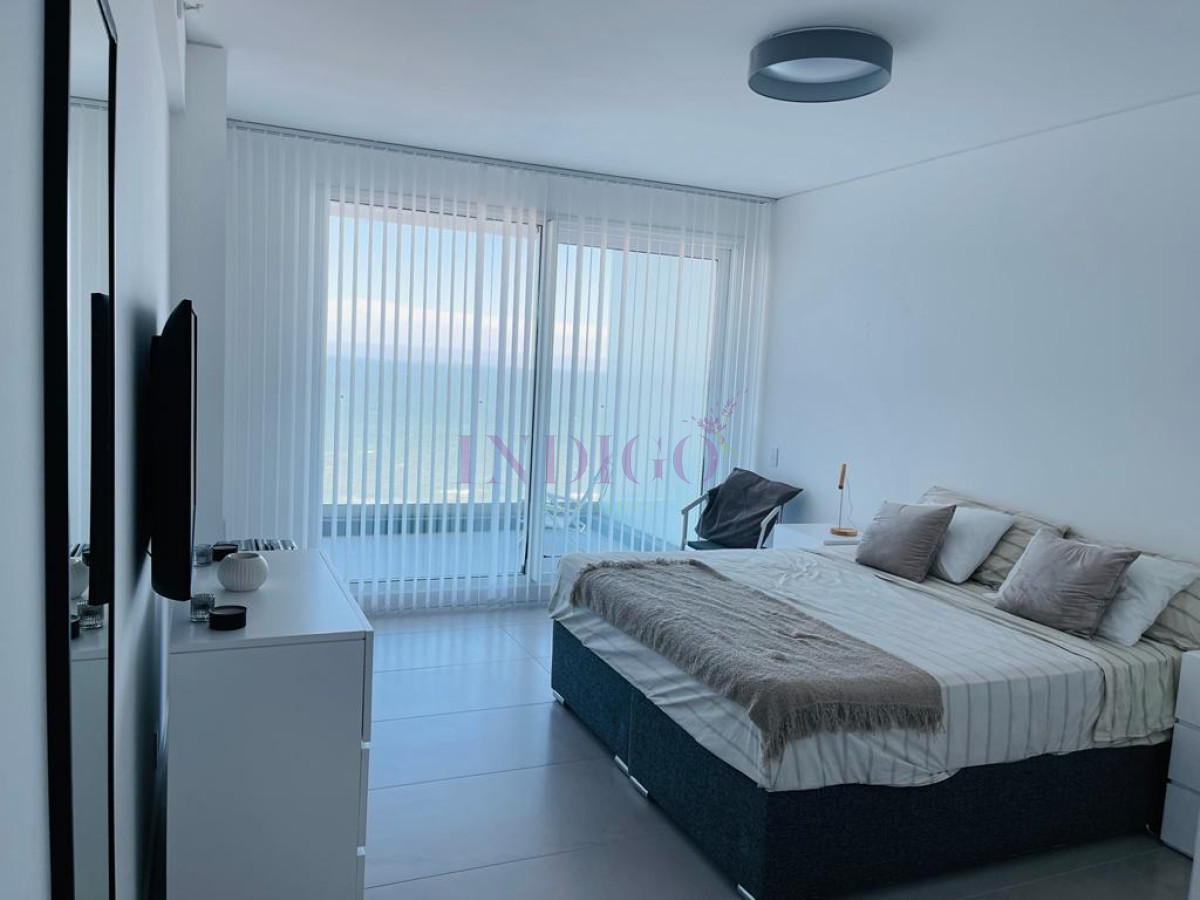 Apartamento Ref.888 - Apartamento 3 Dormitoritos y 3 Baños, en la Brava, full amenitites! 