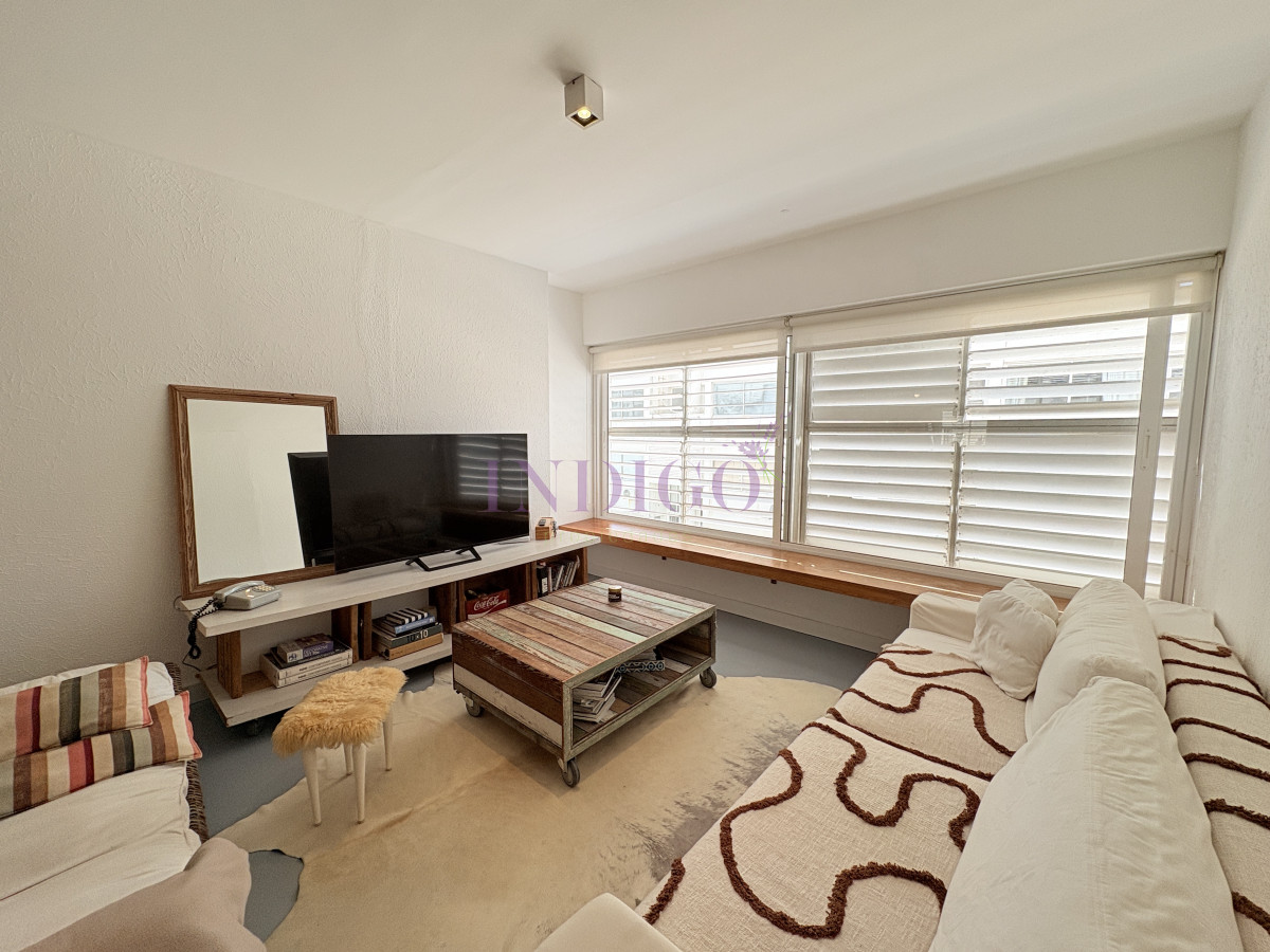 Apartamento Ref.1344 - En venta Penìnsula.