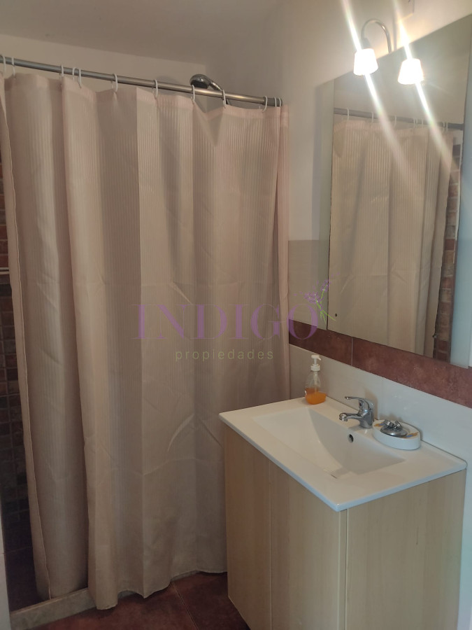 Apartamento Ref.1079 - En venta y alquiler apartamento de dos dormitorios en playa Brava