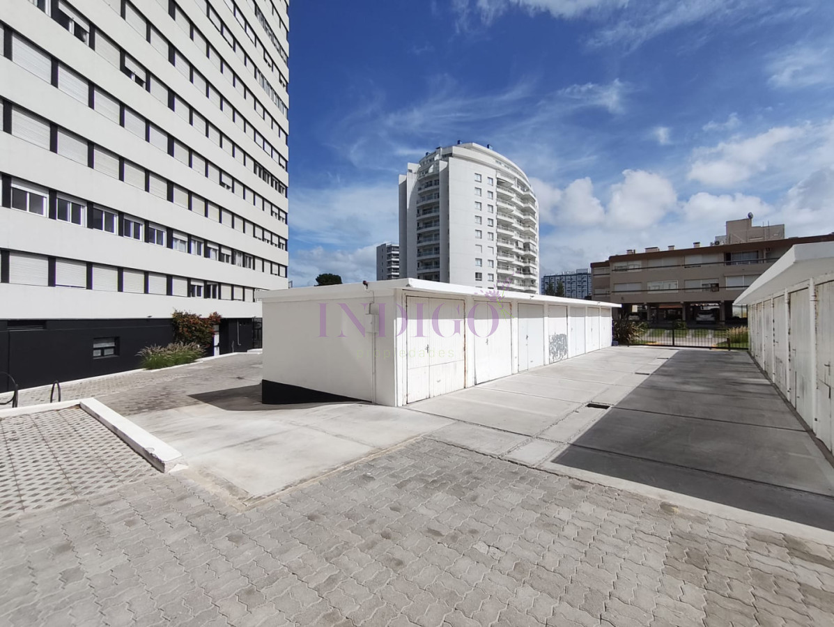 Apartamento Ref.525 - Apartamento en Venta en Aidy Grill-Punta del Este