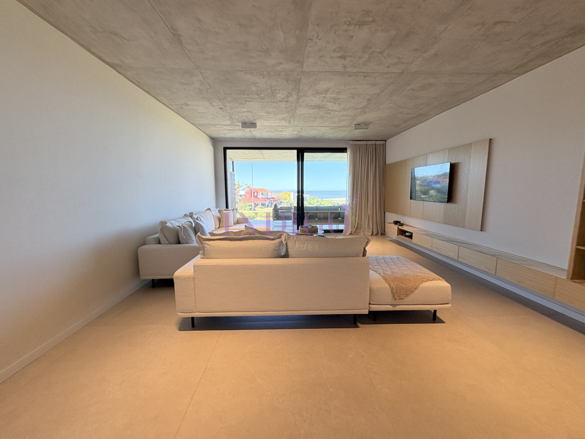 Apartamento Ref.1335 - En alquiler 