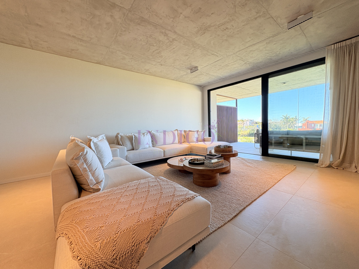 Apartamento Ref.1335 - En alquiler 