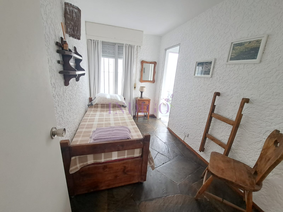 Apartamento Ref.372 - Apartamento en alquiler en la Península, 2 dormitorios .
