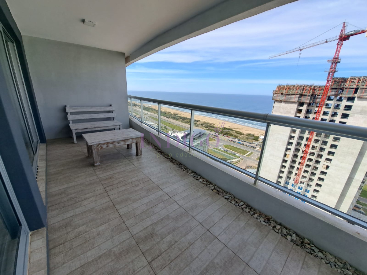 Apartamento Ref.349 - Departamento en alquiler plena plena playa Brava, 2 dormitorios