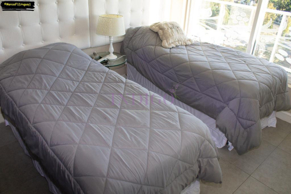 Apartamento Ref.852 - Apartamento en Torre Full Amenitites en Punta del Este, 2 Dormitorios y 2 Baños