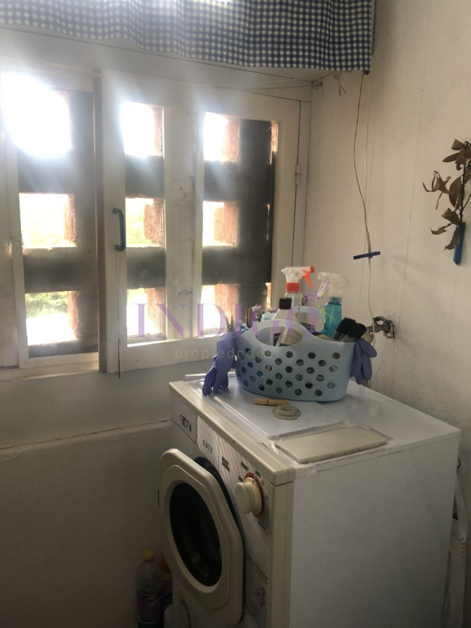 Apartamento Ref.521 - Apartamento de 3 Dormitorios y 2 Baños, en zona de alta movilidad y muy tranquila