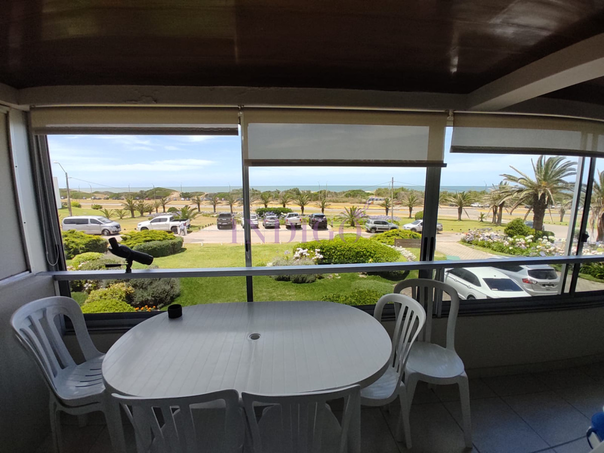 Apartamento Ref.805 - Apartamento en San Rafael, 2 Dormitorios y 2 Baños, En frente al mar!