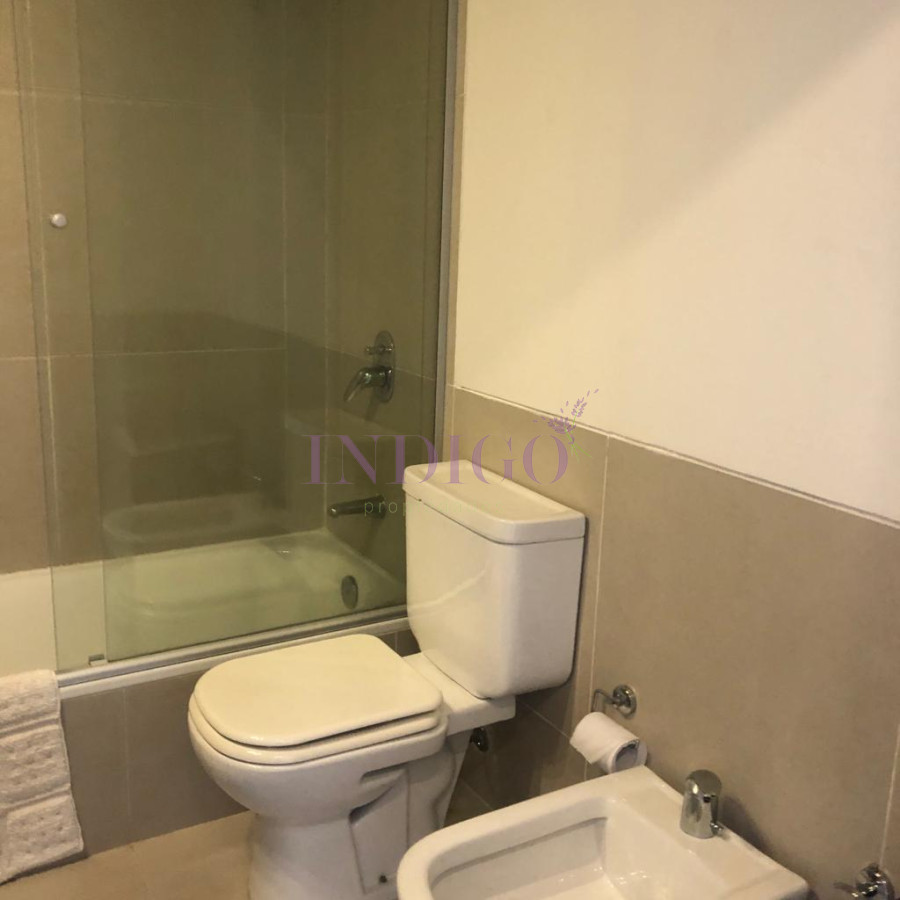 Apartamento Ref.500 - En alquiler en Manantiales, 3 dorm.