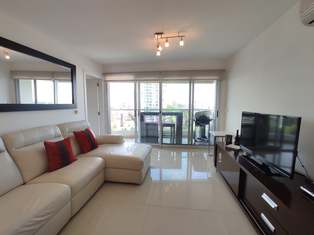 Apartamento Ref.994 - Venta de apartamento 2 dormitorios, Aidy Grill, Punta del Este