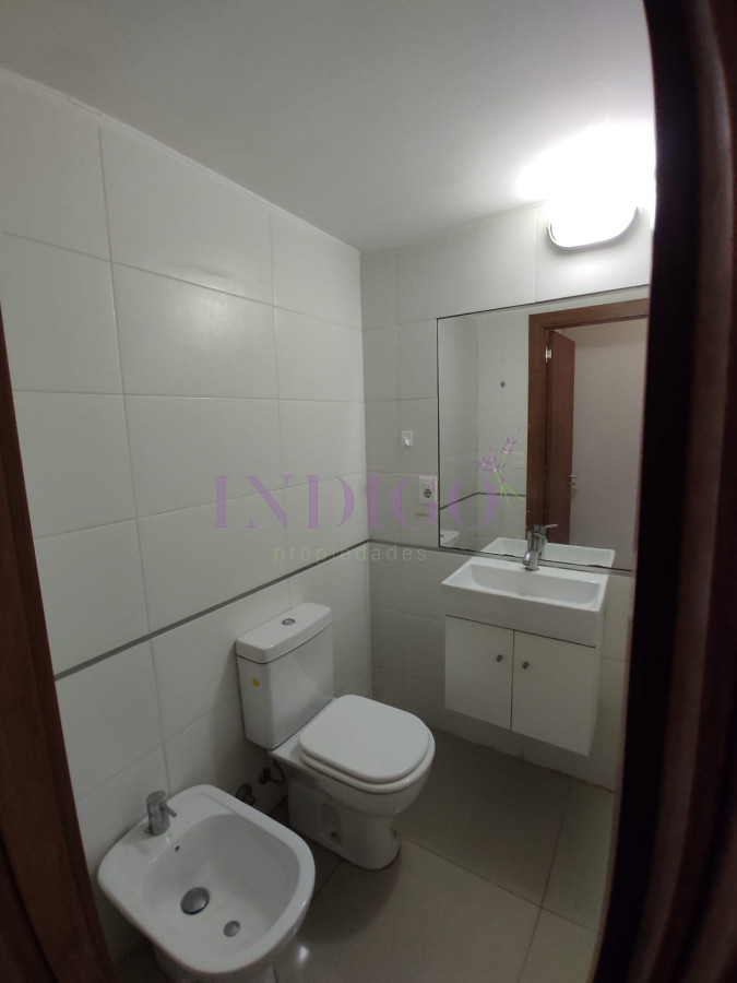 Apartamento Ref.628 - Apartamento de 1 dormitorio, 1 baño, con piscina, muy bien ubicado