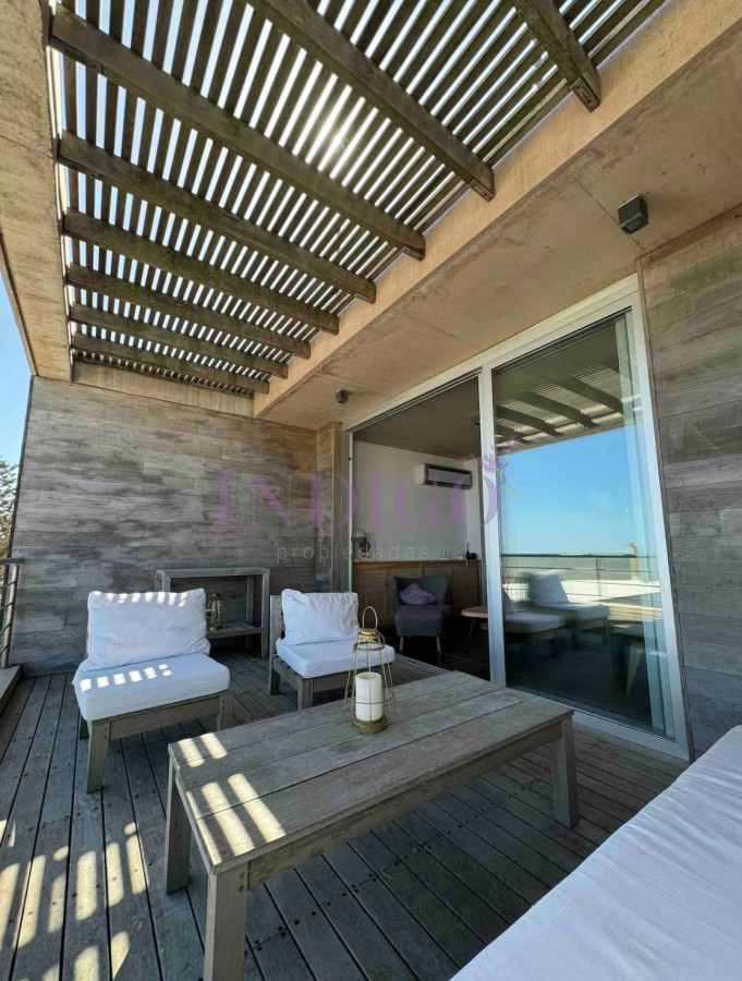 Apartamento Ref.958 - Departamento de 3 Dormitoritos primera linea de La Barra, a paso del Mar!