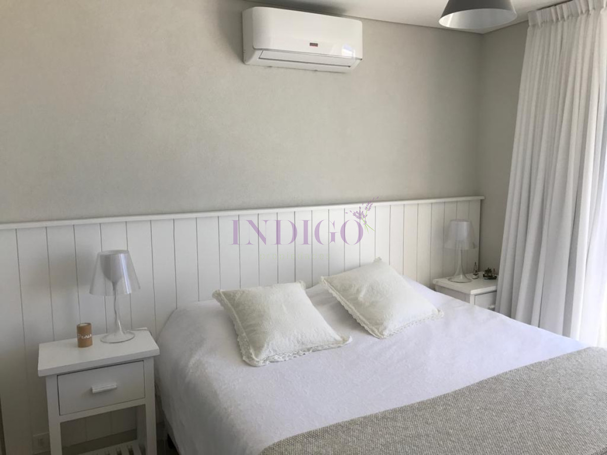 Apartamento Ref.1328 - En alquiler, penthouse, Posta del Cangrejo, 4 dormitorios.