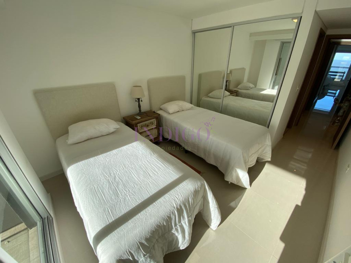 Apartamento Ref.899 - Apartamento 2 Dormitoritos y 2 Baños, con vista al mar!