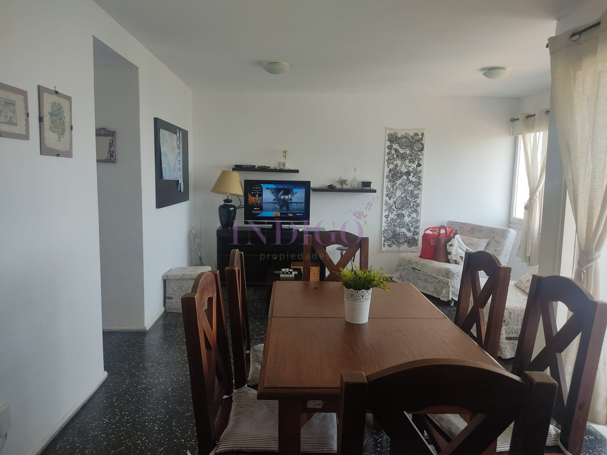 Apartamento Ref.1079 - En venta y alquiler apartamento de dos dormitorios en playa Brava