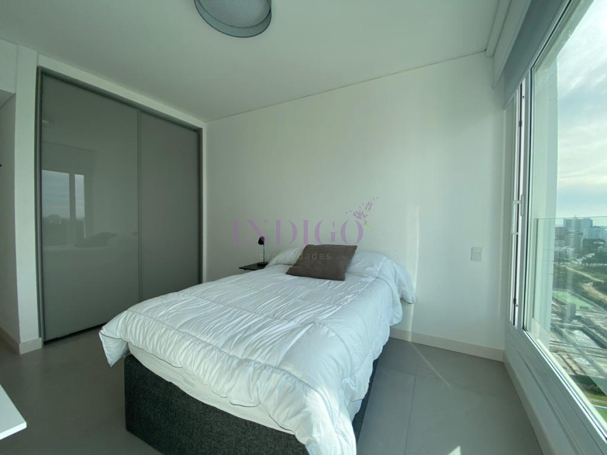 Apartamento Ref.888 - Apartamento 3 Dormitoritos y 3 Baños, en la Brava, full amenitites! 