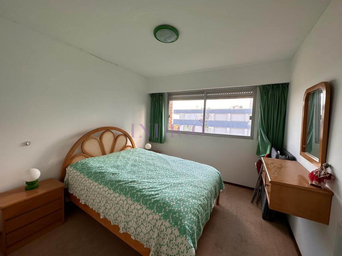 Apartamento Ref.1100 - Departamento en venta frente mar 1 dormitorio y medio