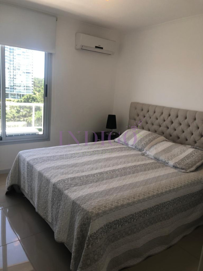Apartamento Ref.505 - En alquiler, Playa Brava, 2 dormitrios