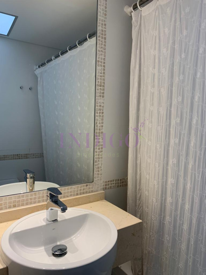 Apartamento Ref.26 - Apartamento en Manantiales con vista al mar, 4 dormitorios