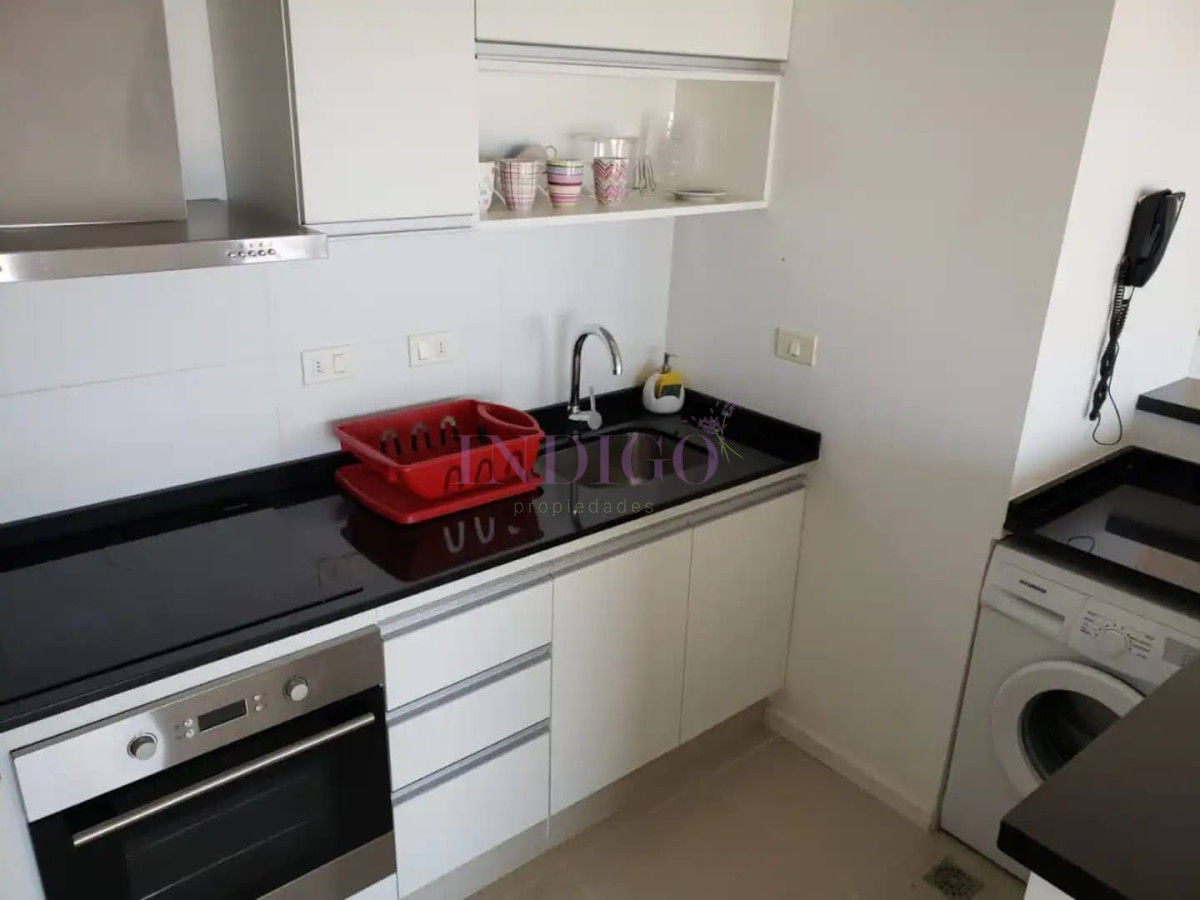 Apartamento Ref.974 - Alquiler de apartamento 3 Dormitorios, Punta del Este, Uruguay