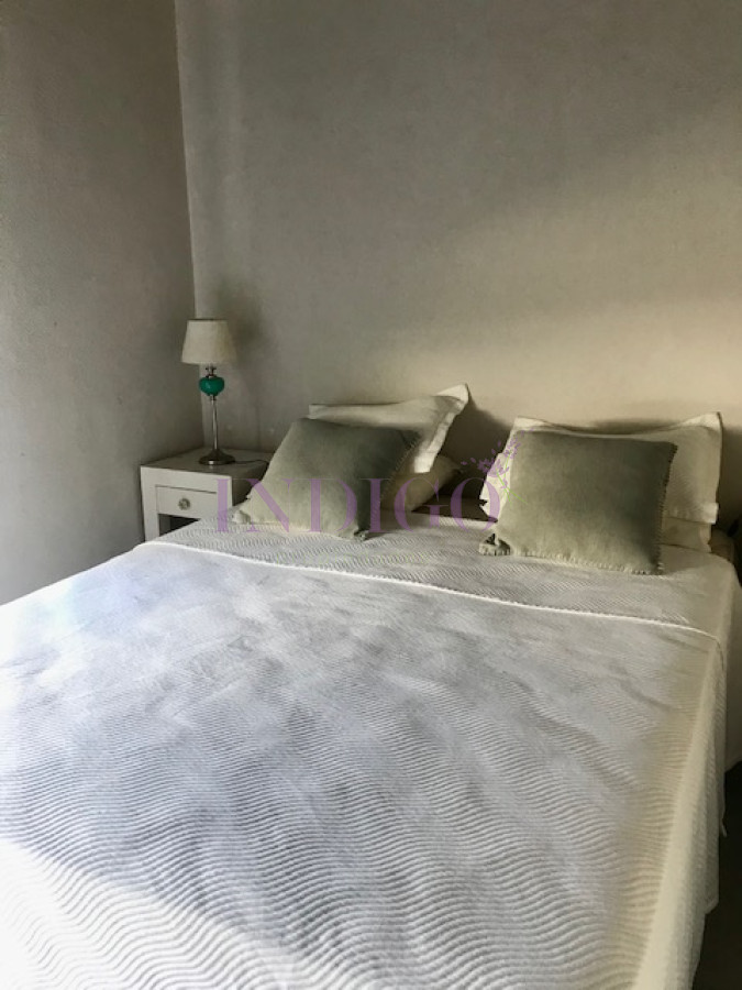 Apartamento Ref.43 - Alquiler en Manantiales, 3 cuartos con parrilla.