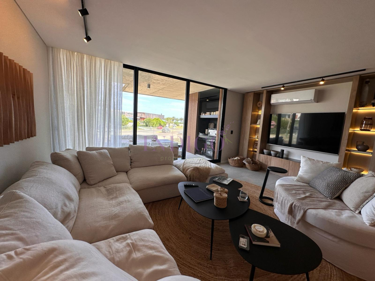 Apartamento Ref.1224 - Departamento en Laguna Blanca, 3 dorm