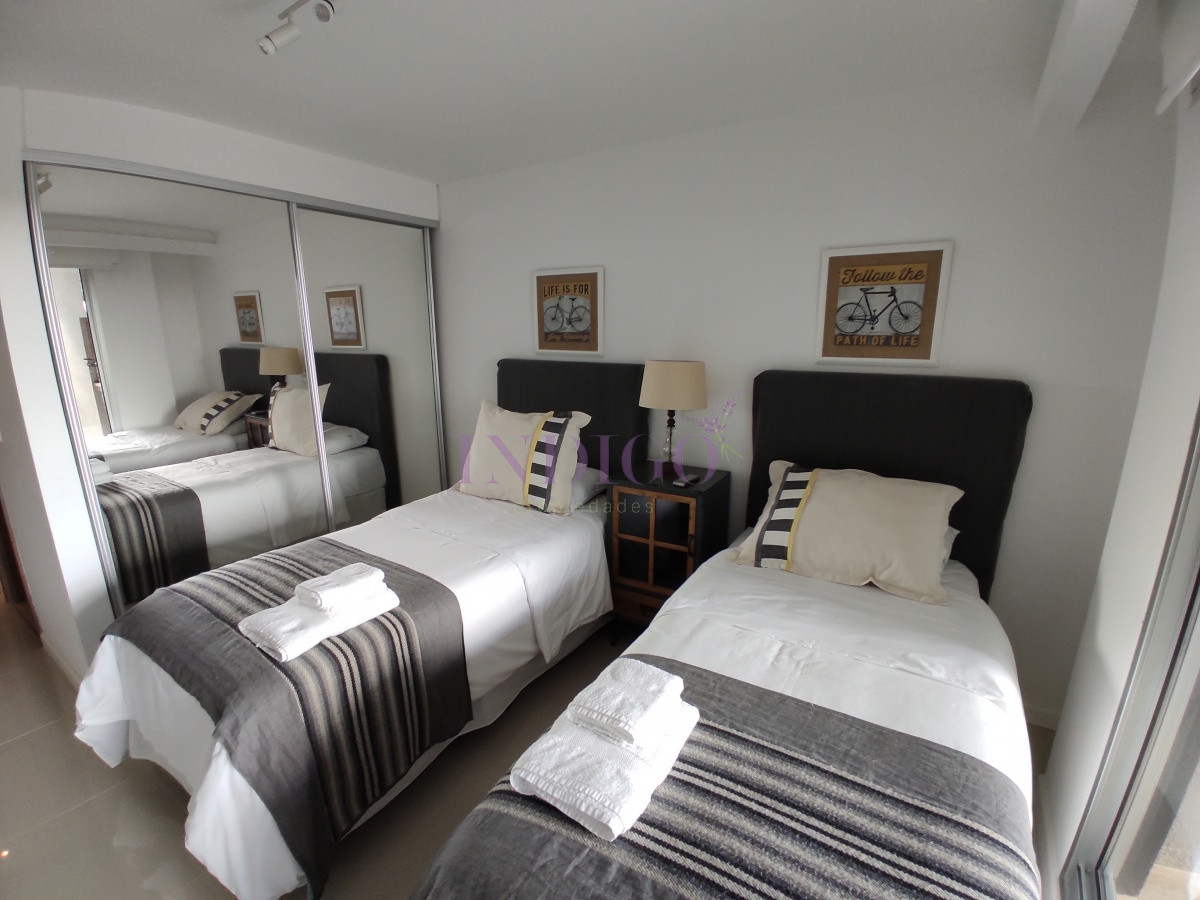 Apartamento Ref.349 - Departamento en alquiler plena plena playa Brava, 2 dormitorios