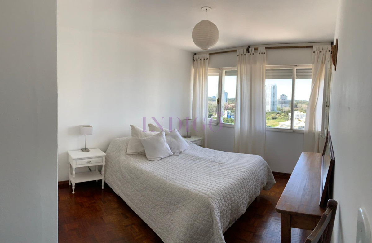 Apartamento Ref.478 - Alquiler de departamento  playa Brava y  de playa Mansa  en Punta del Este