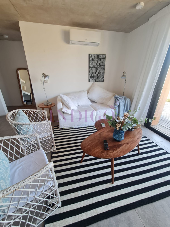Apartamento Ref.883 - En venta, Manantiales, 1 dormitorio 