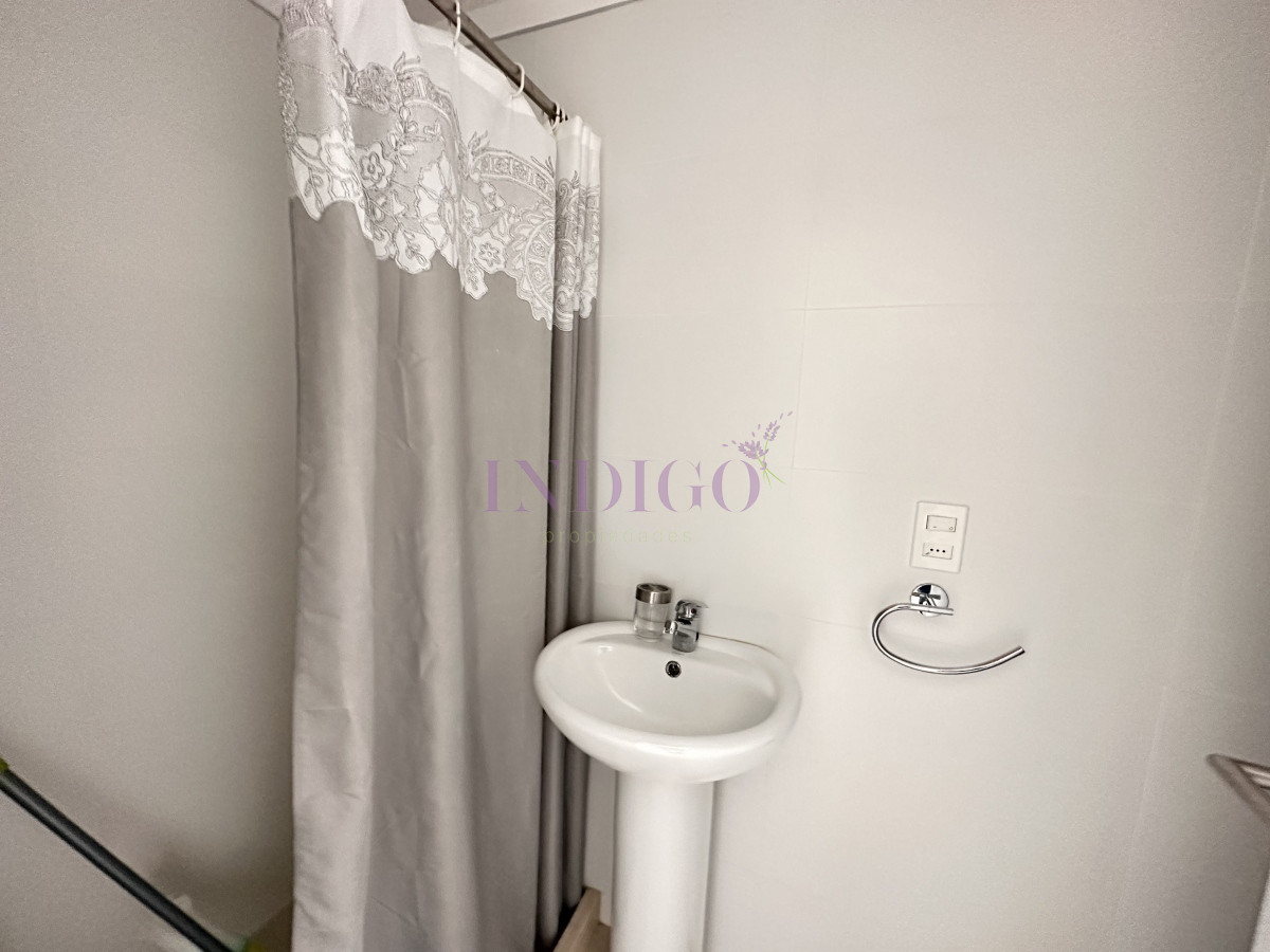 Apartamento Ref.756 - Apartamento en Brava full amenities, muy cómodo con buenos servicios 2 Dormitorios y 2 Baños