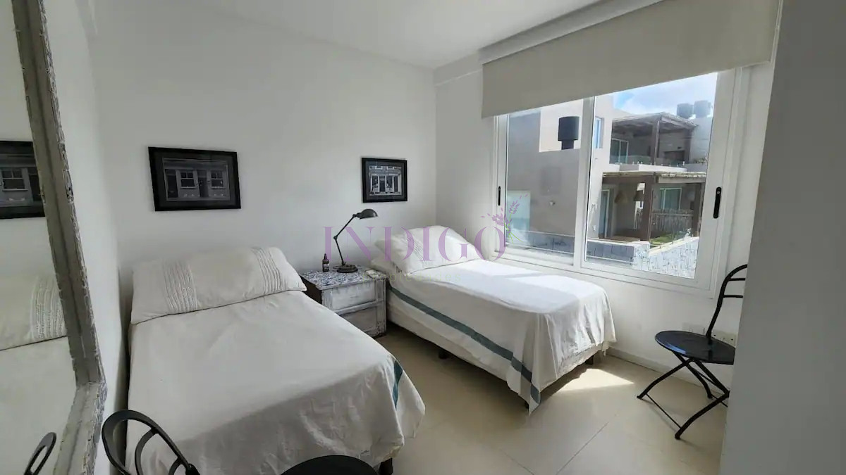 Apartamento Ref.962 - Alquiler de apartamento 4 dormitorios, La Barra, Uruguay