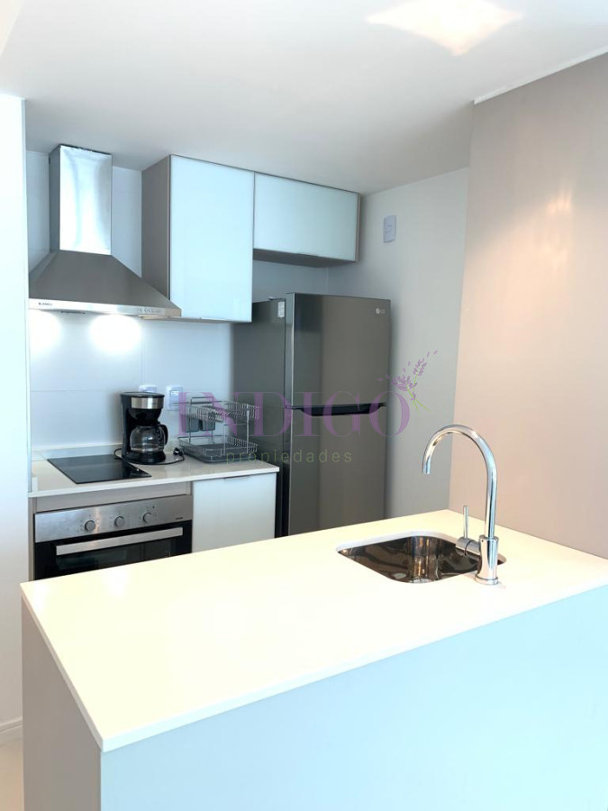 Apartamento Ref.835 - Apartamento en venta, Punta del Este.