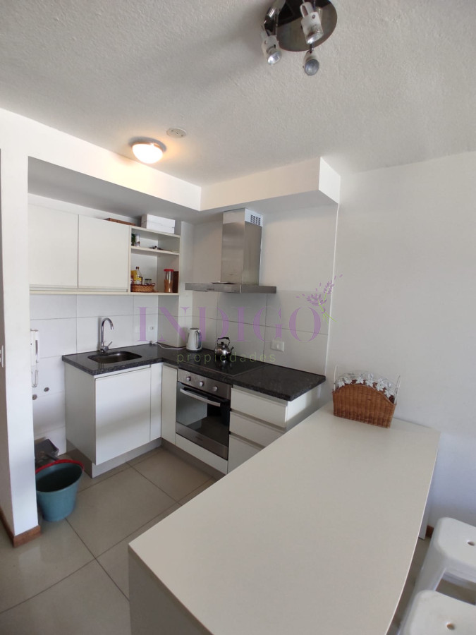 Apartamento Ref.628 - Apartamento de 1 dormitorio, 1 baño, con piscina, muy bien ubicado