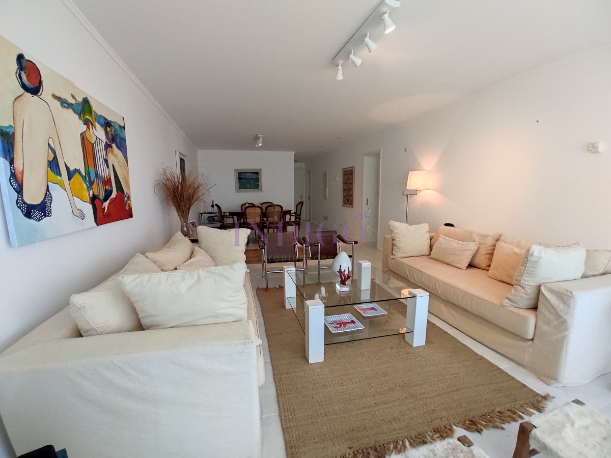 Apartamento Ref.334 - Apartamento en Brava, 3 dormitorios