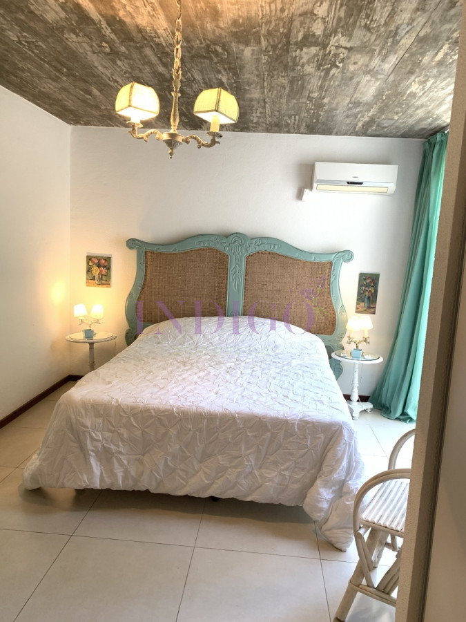 Apartamento Ref.137 - Departamento en alquiler en pleno  Manantiales, 3 dormitorios .