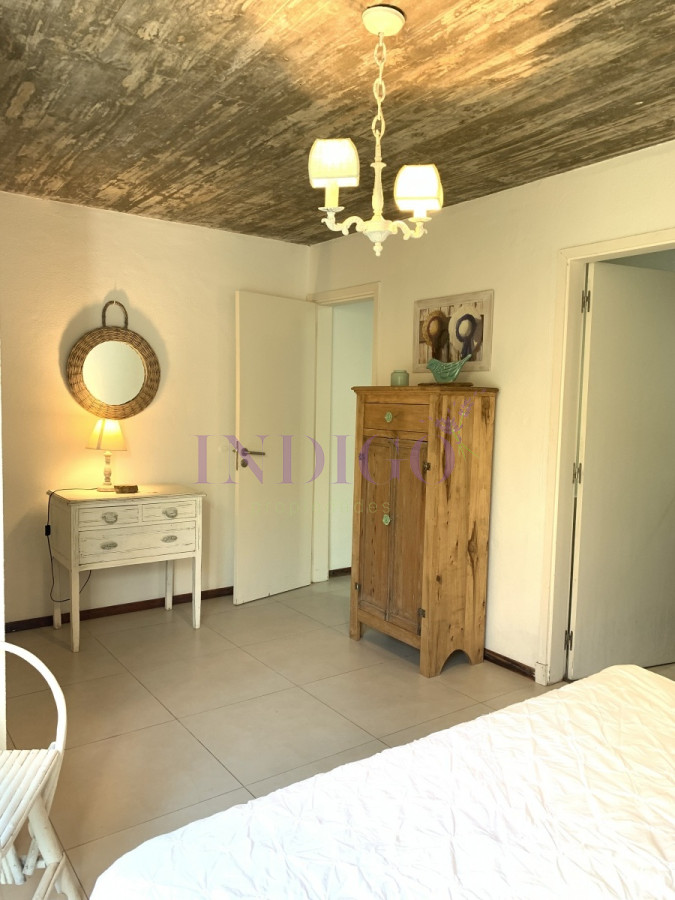 Apartamento Ref.137 - Departamento en alquiler en pleno  Manantiales, 3 dormitorios .