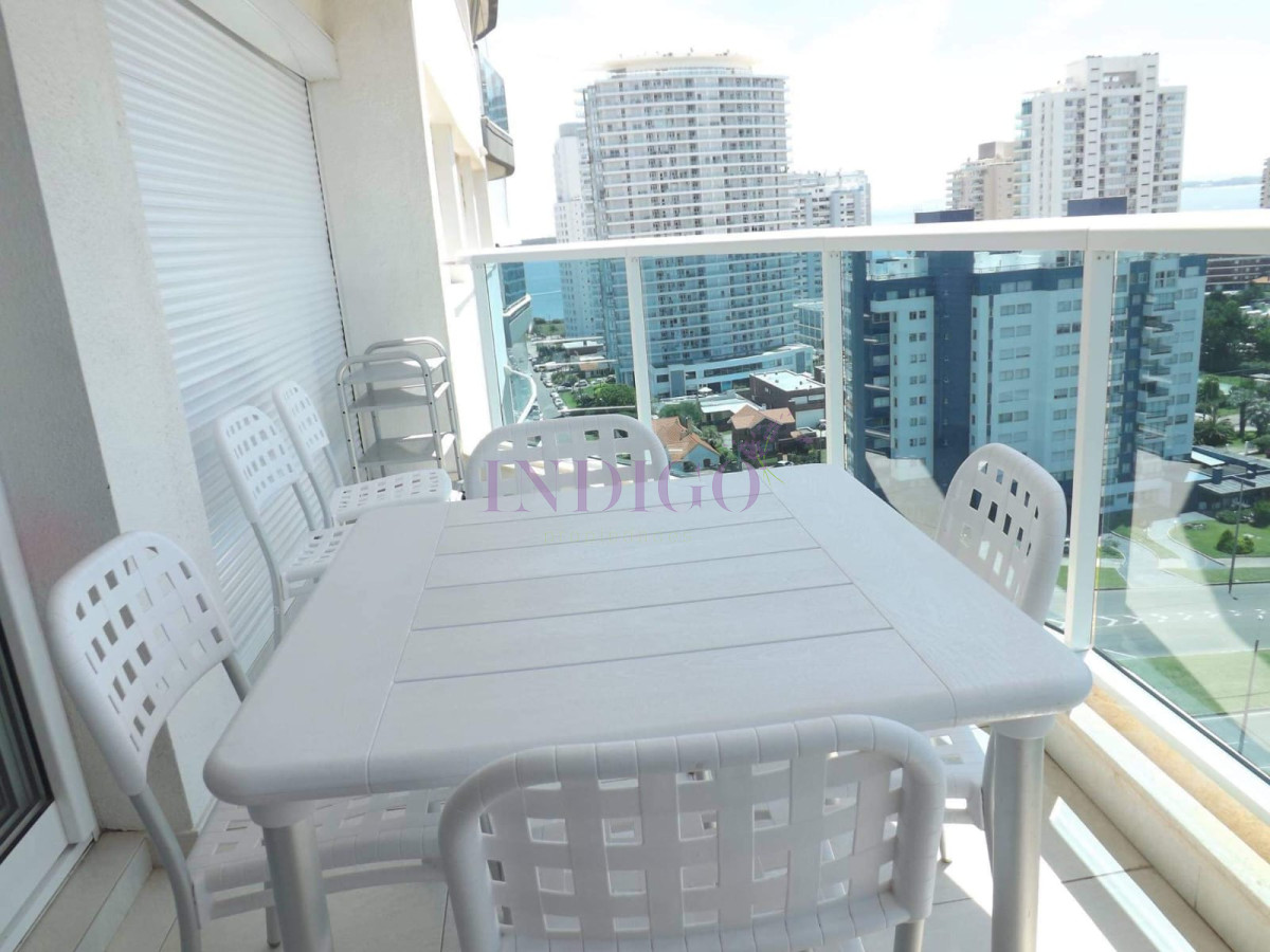 Apartamento Ref.898 - Apartamento en la mansa a metros de Enjoy PDE y la Rambla 