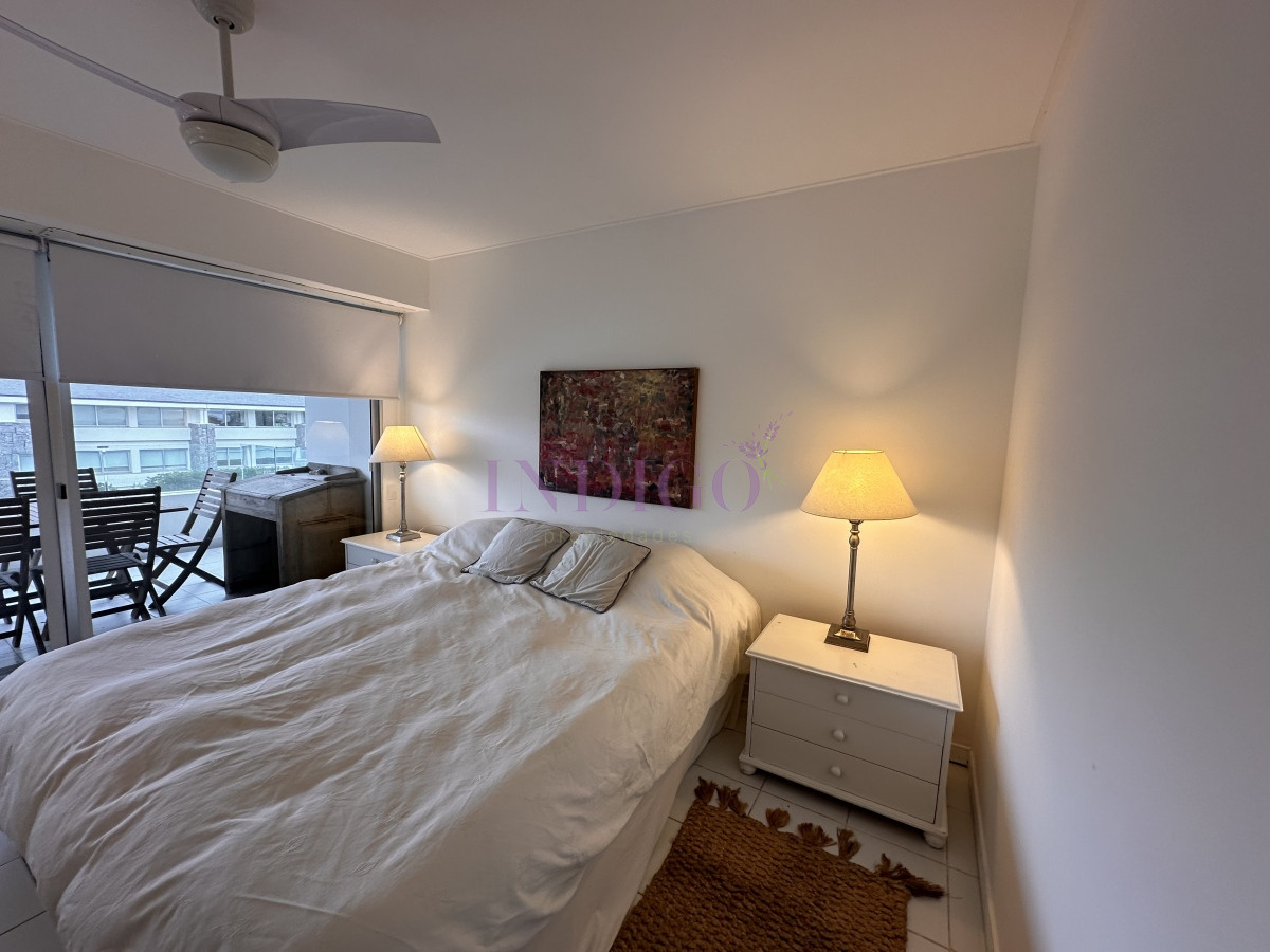 Apartamento Ref.384 - En alquiler, Montoya, 3 dorm en suite.