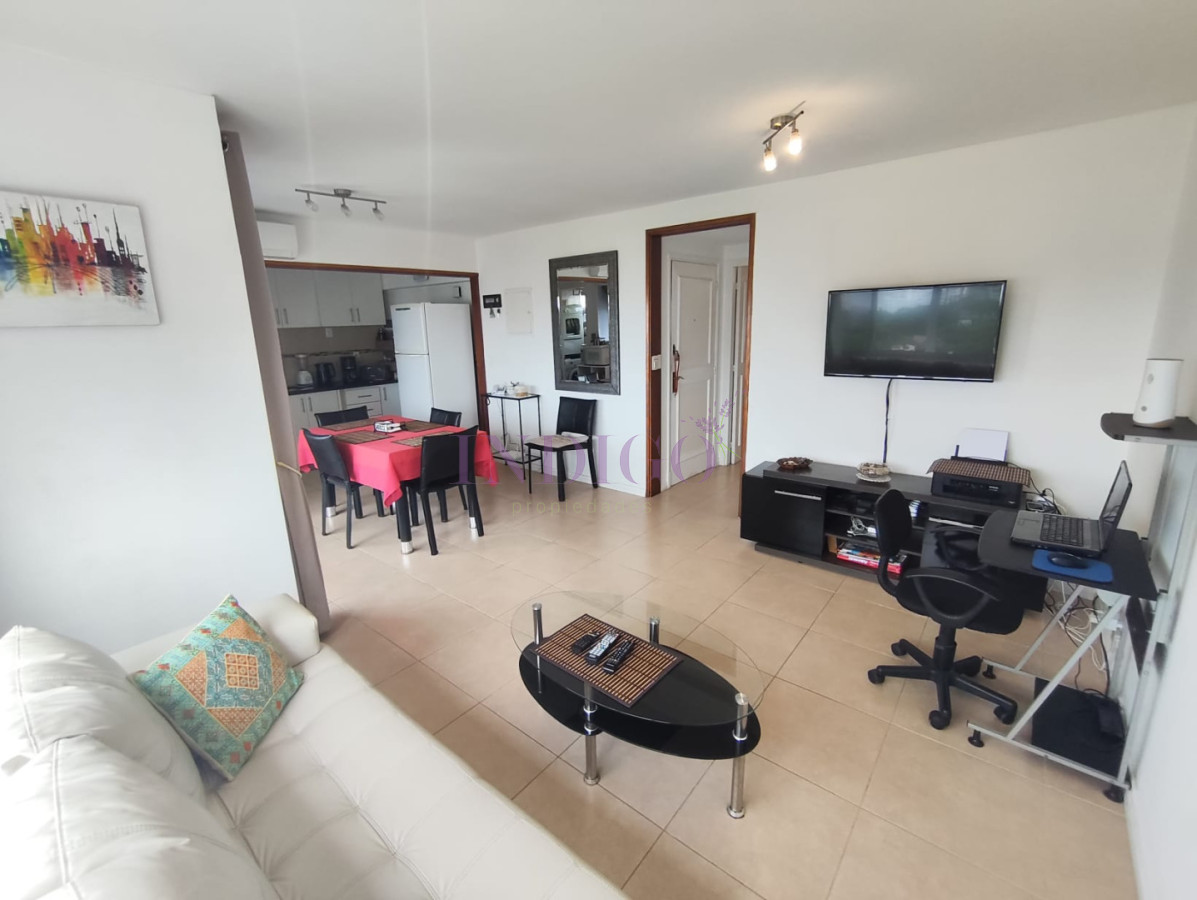 Apartamento Ref.525 - Apartamento en Venta en Aidy Grill-Punta del Este