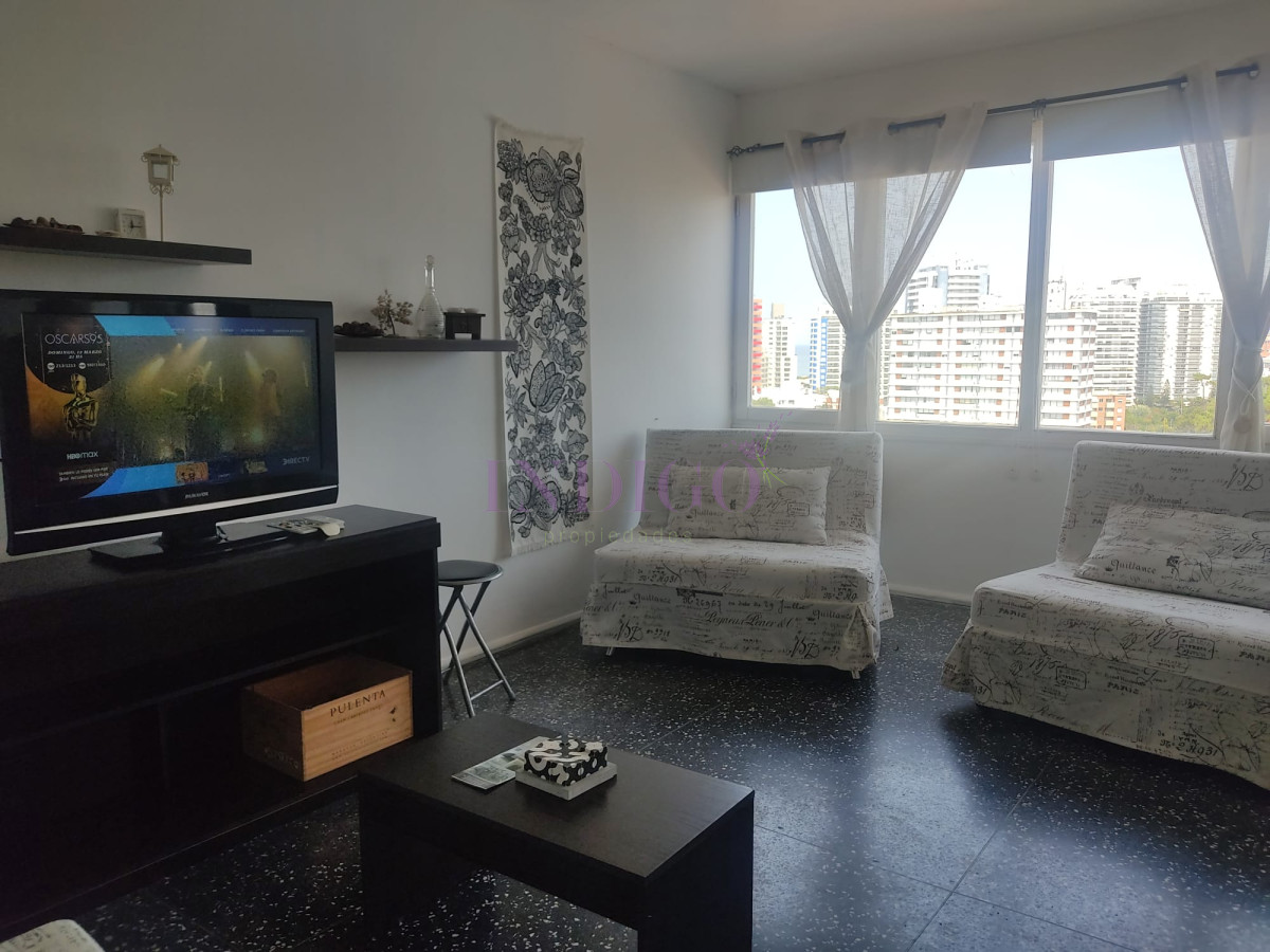 Apartamento Ref.1079 - En venta y alquiler apartamento de dos dormitorios en playa Brava