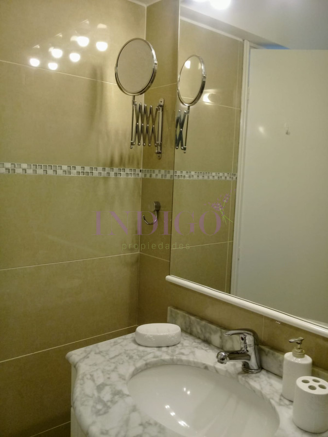 Apartamento Ref.438 - Departamento en alquiler en plena Península, a pasitos del mar.