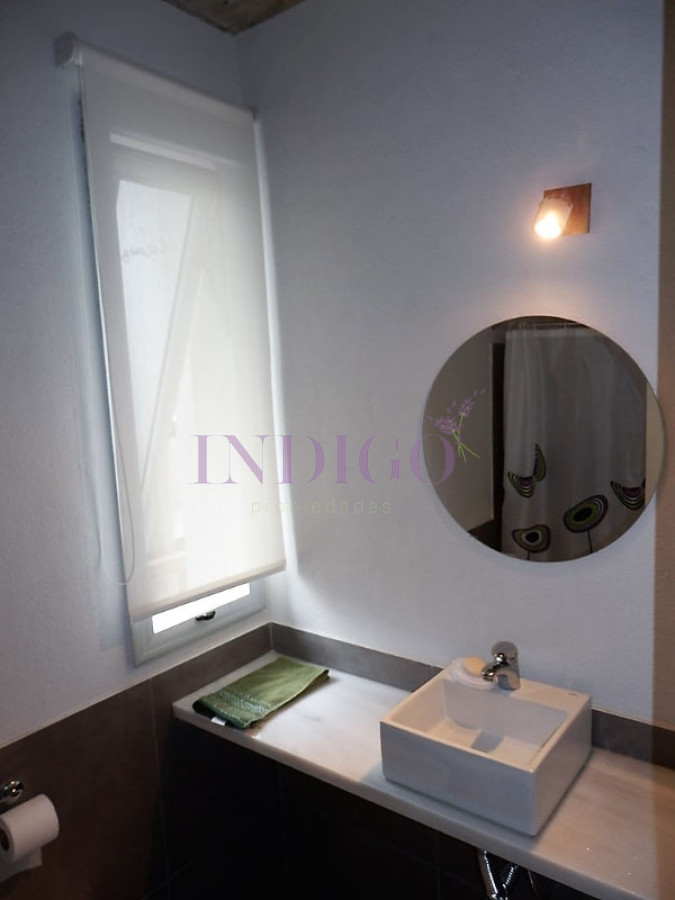 Apartamento Ref.131 - Departamento en alquiler en Manantiales, 2 dormitorios .