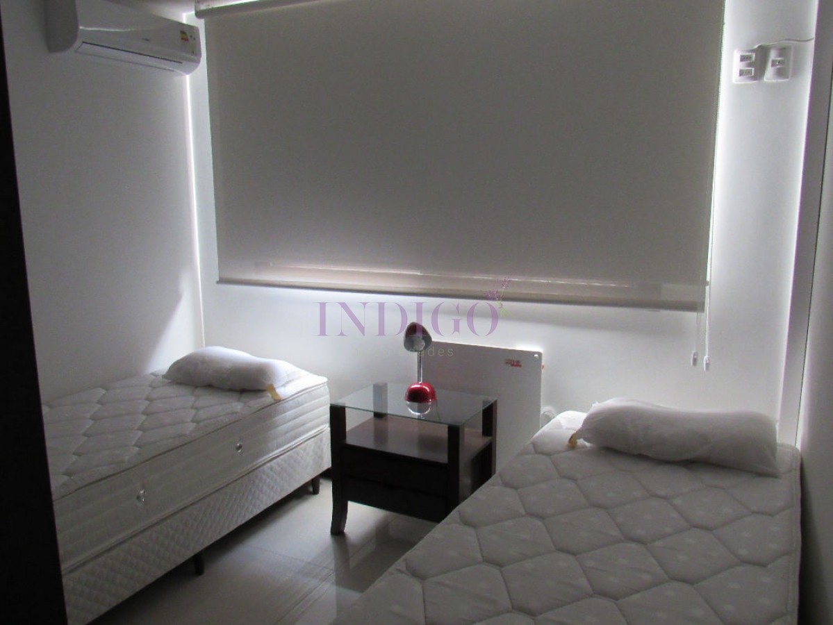 Apartamento Ref.13 - Departamento en alquiler zona Cantegril, 2 dormitorios .