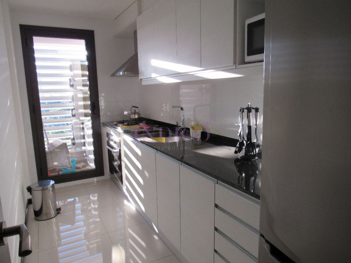 Apartamento Ref.13 - Departamento en alquiler zona Cantegril, 2 dormitorios .